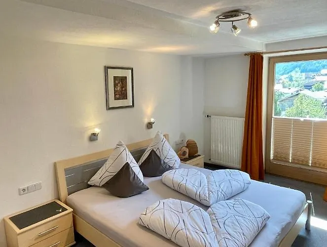 Rauch Mathilde アパート シュヴェンダウ